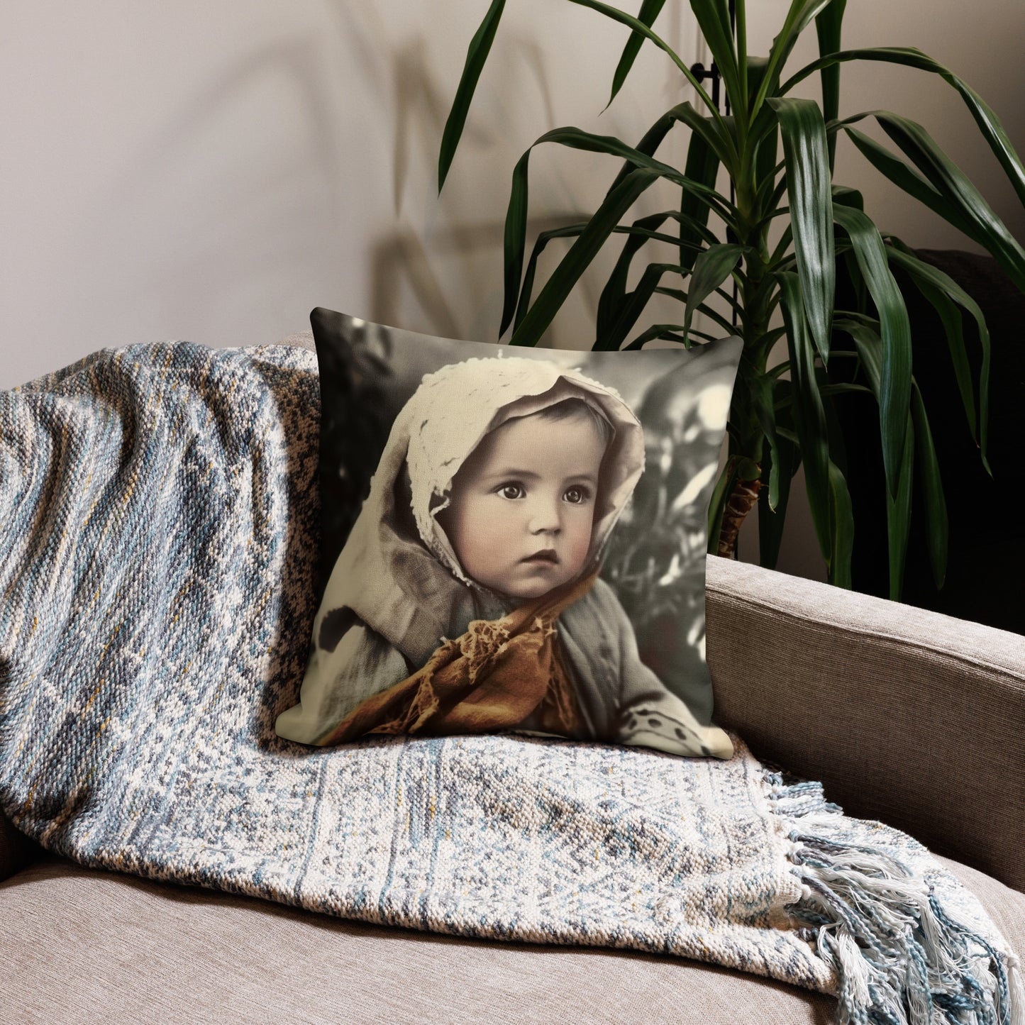 Pillow / Premium / Portrait Jesus Nazareth I