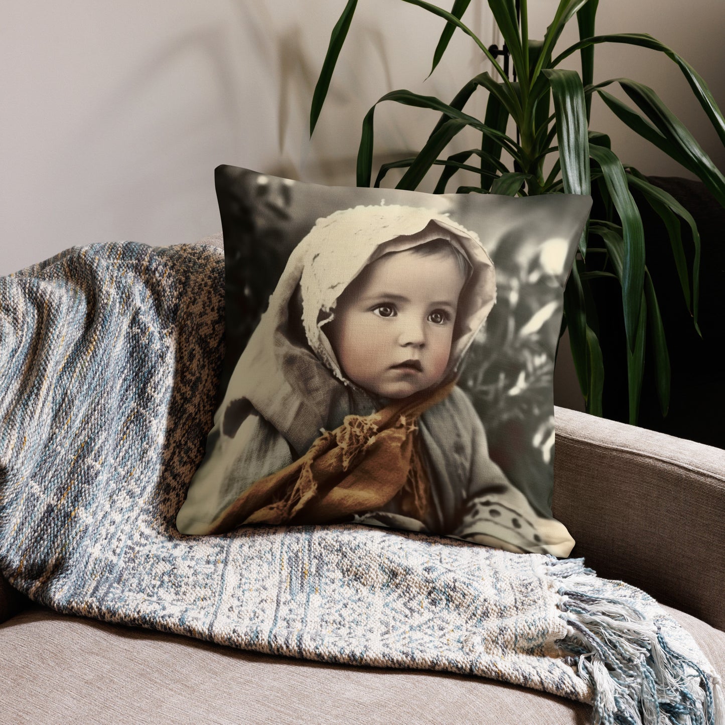 Pillow / Premium / Portrait Jesus Nazareth I