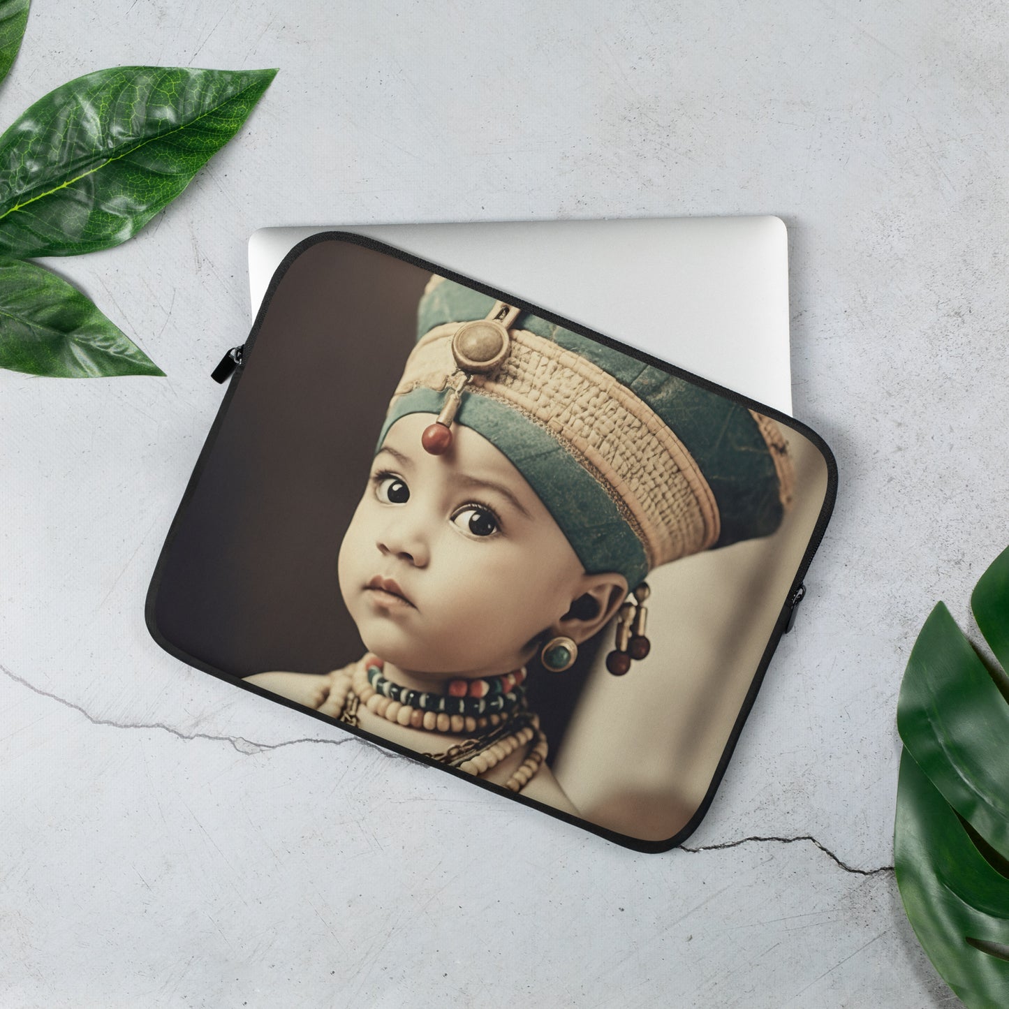 Laptop Sleeve / Neoprene / Portrait Nefertiti Neferneferuaten I