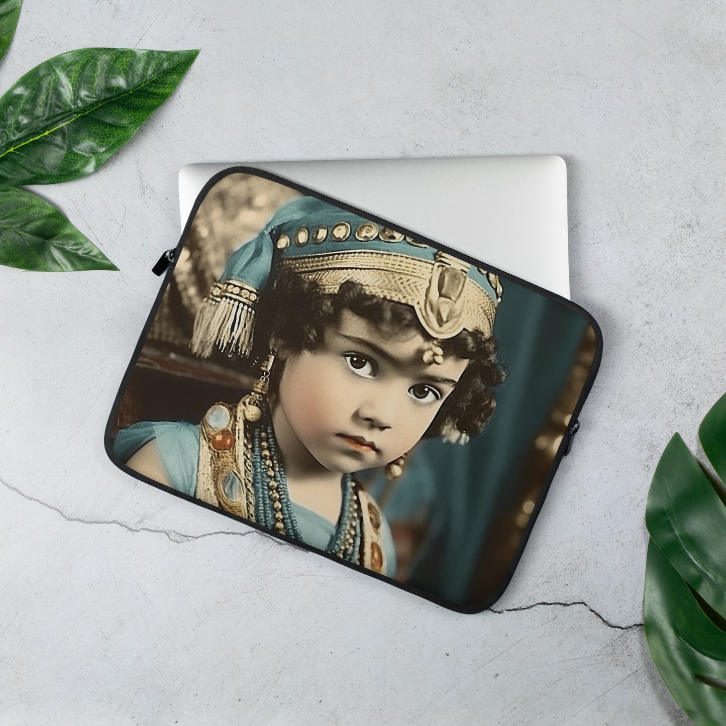 Laptop Sleeve / Neoprene / Portrait Cleopatra Philopator II