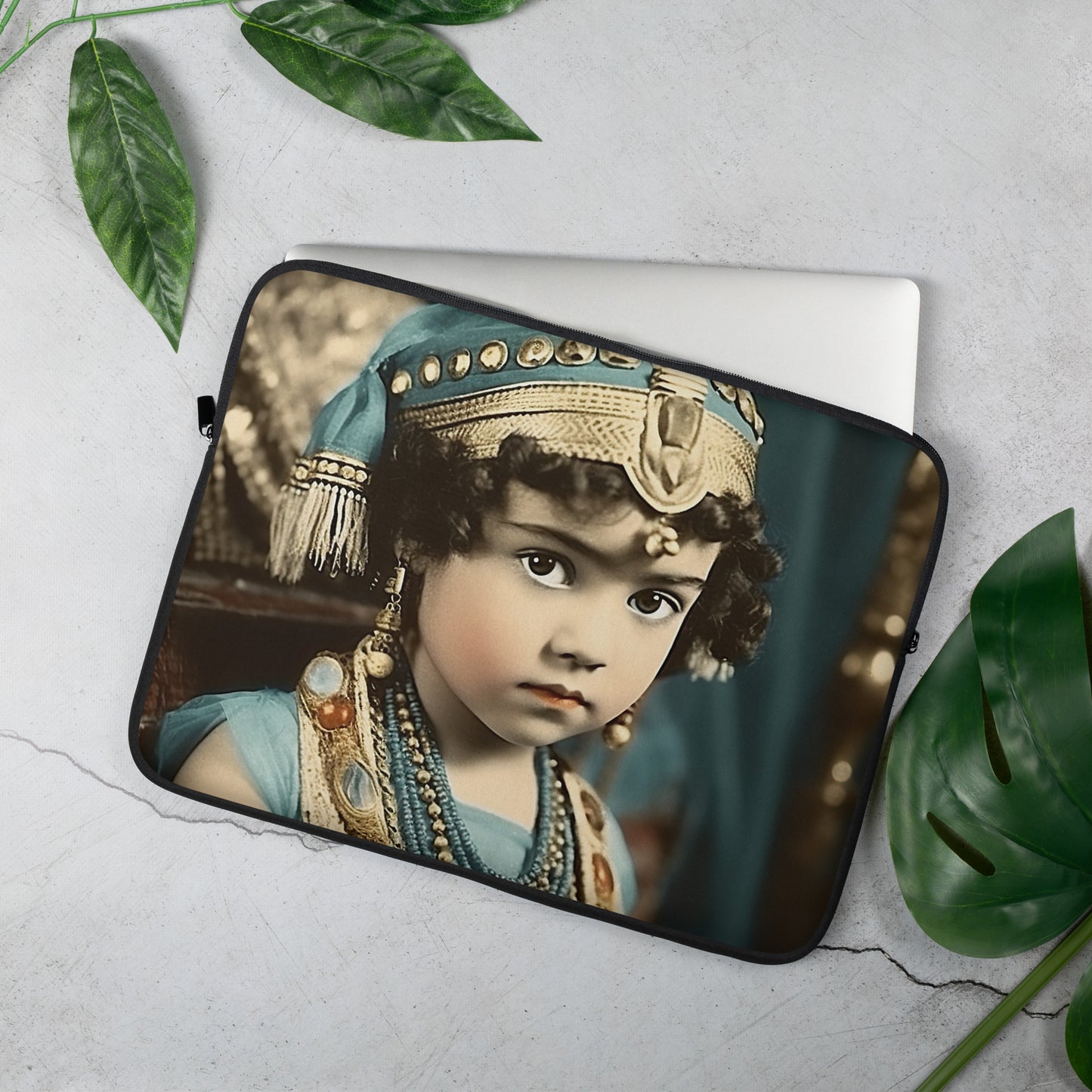 Laptop Sleeve / Neoprene / Portrait Cleopatra Philopator II