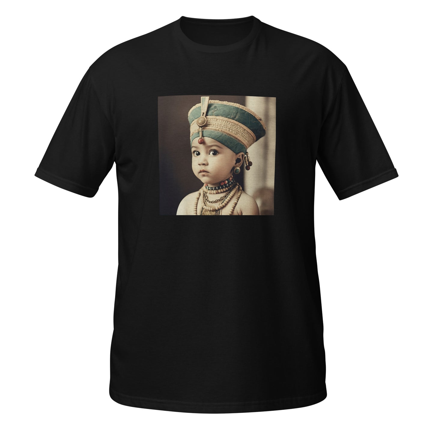 T-Shirt Unisex / Ring Spun Cotton / Portrait Nefertiti Neferneferuaten I