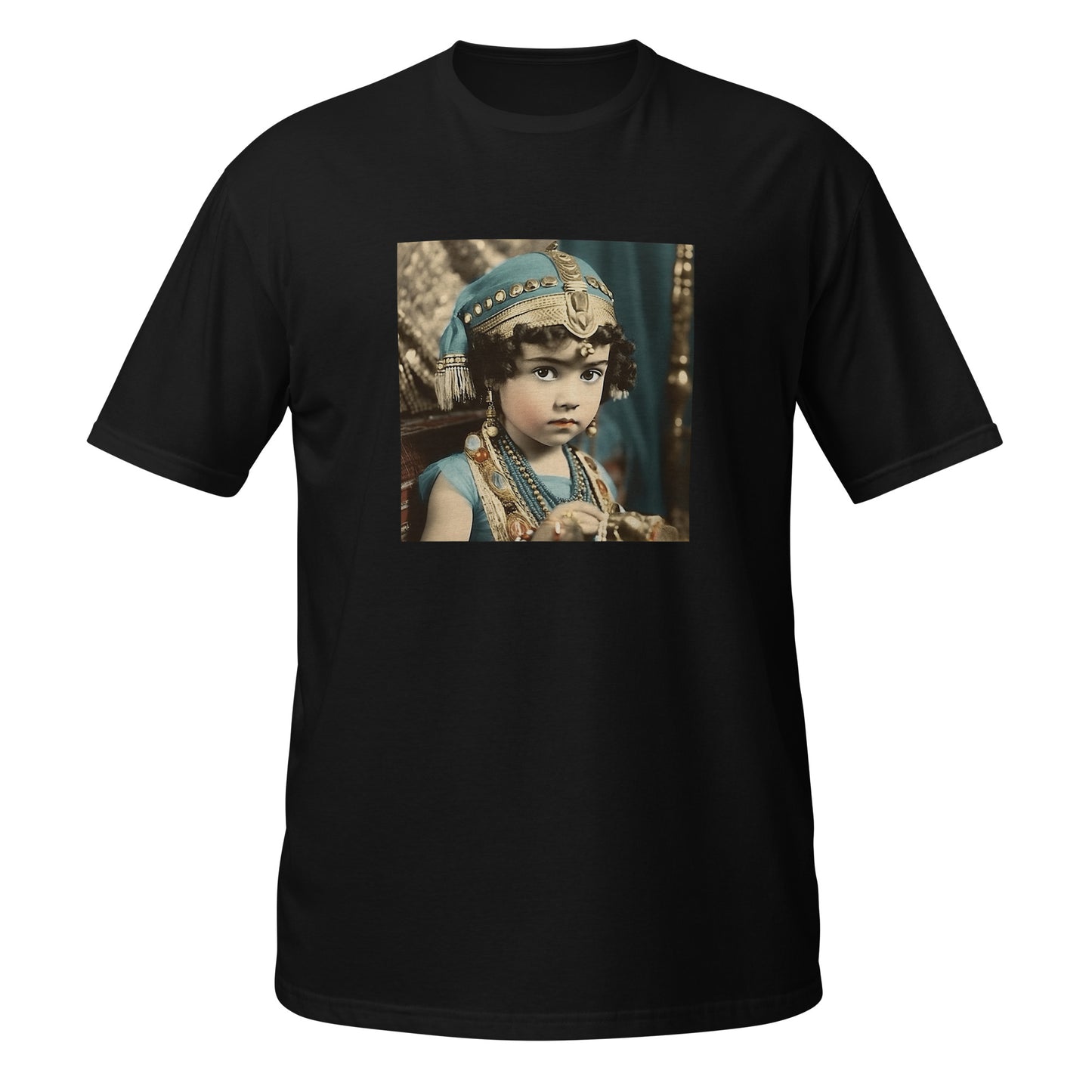 T-Shirt Unisex / Ring Spun Cotton / Portrait Cleopatra Philopator II