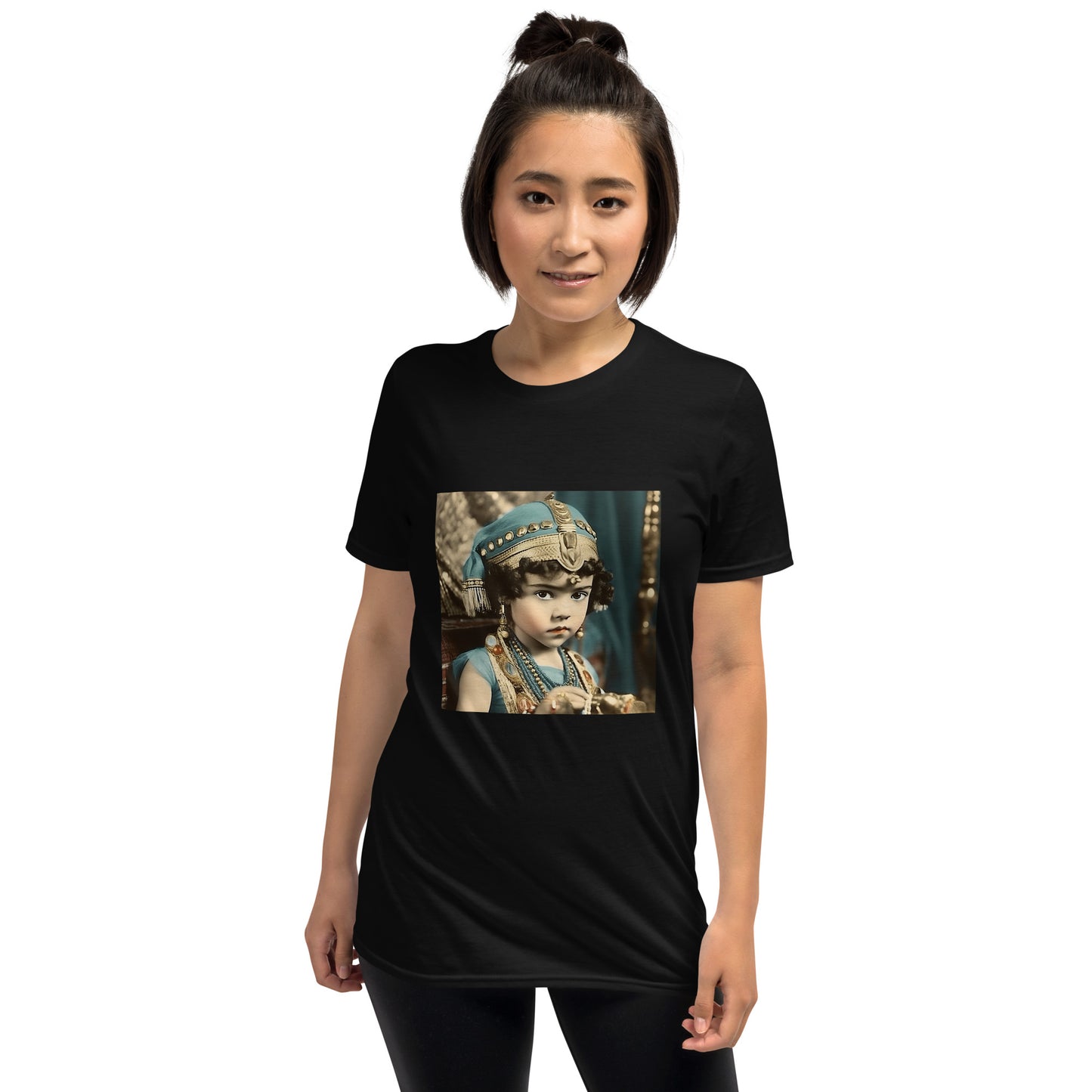 T-Shirt Unisex / Ring Spun Cotton / Portrait Cleopatra Philopator II