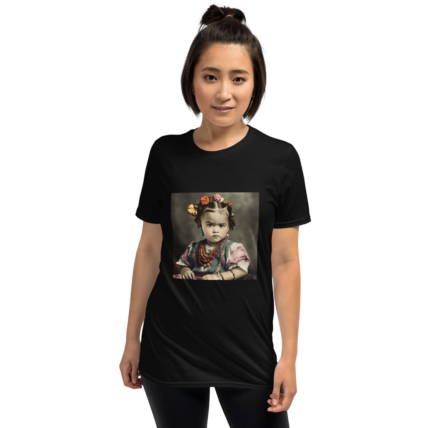 T-Shirt Unisex / Ring Spun Cotton / Portrait Magdalena Frida VIII