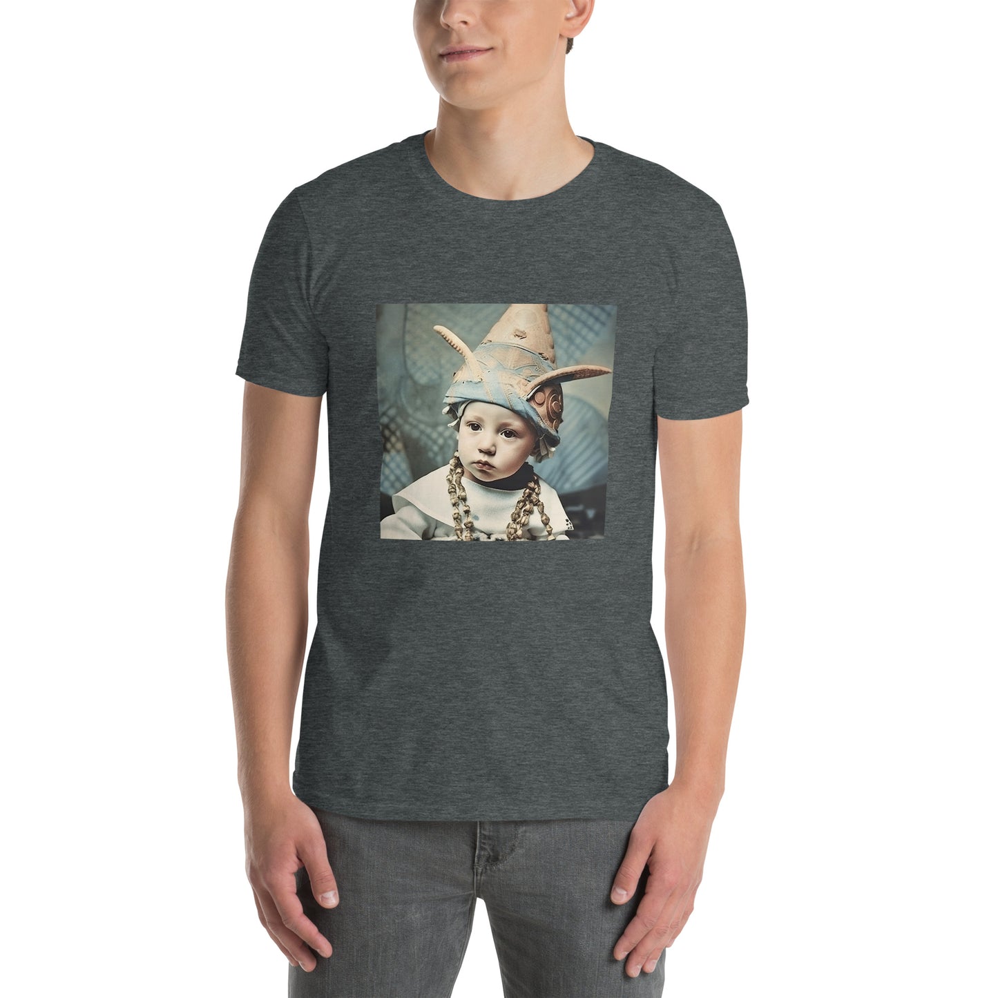 T-Shirt Unisex / Ring Spun Cotton / Portrait Akhenaten Amenhotep II