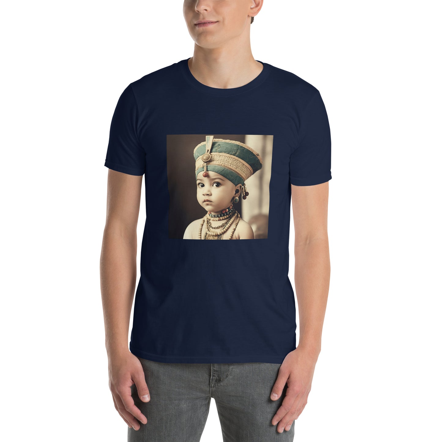 T-Shirt Unisex / Ring Spun Cotton / Portrait Nefertiti Neferneferuaten I