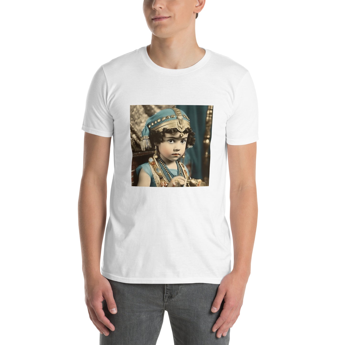 T-Shirt Unisex / Ring Spun Cotton / Portrait Cleopatra Philopator II