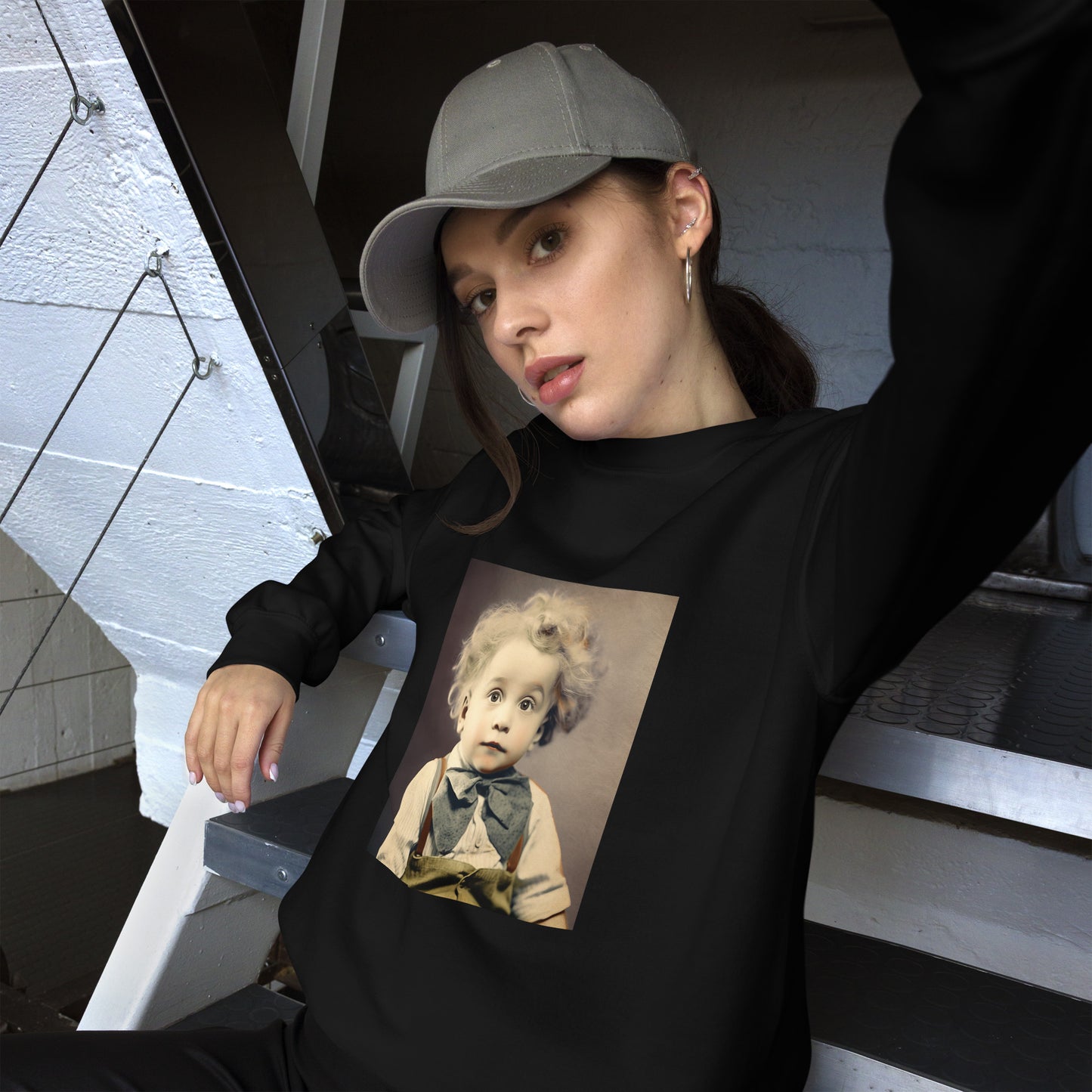 Sweatshirt Unisex / Air Spun Cotton / Portrait Albert Hermann II