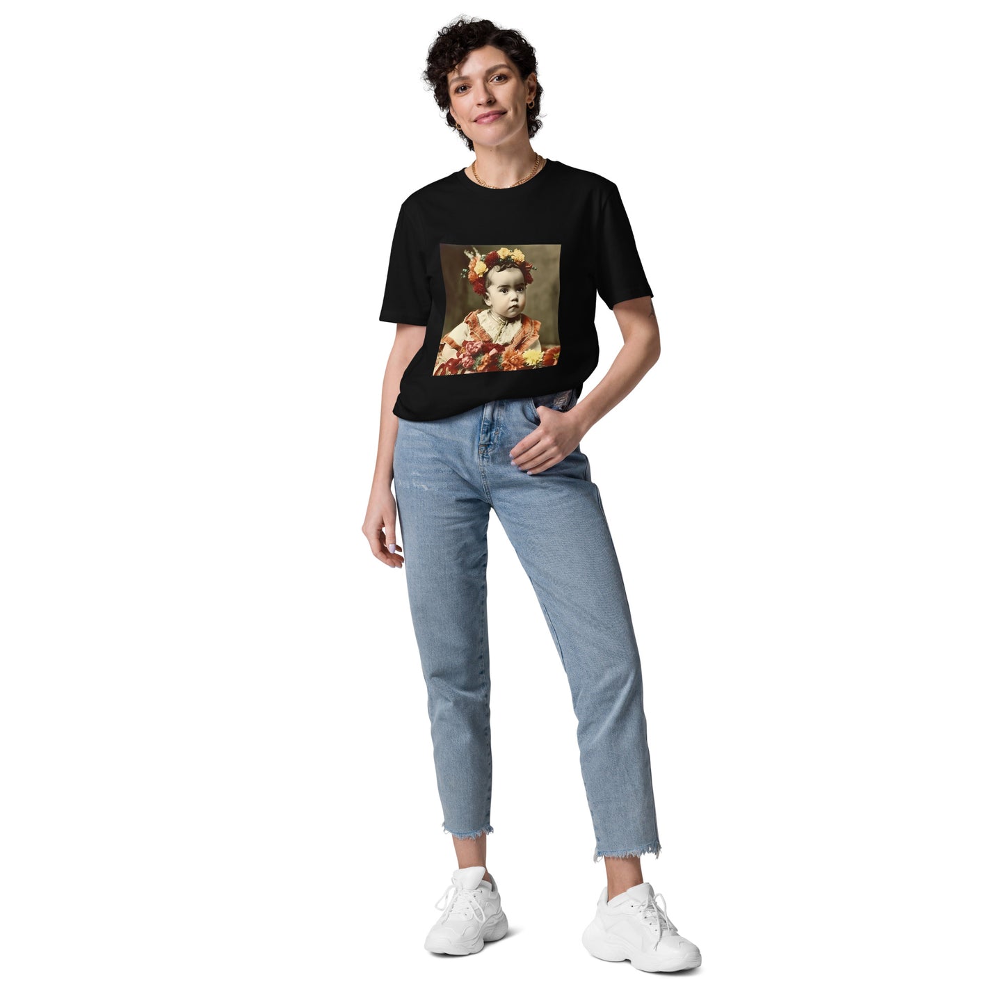 T-Shirt Unisex / Organic Cotton / Portrait Magdalena Frida I