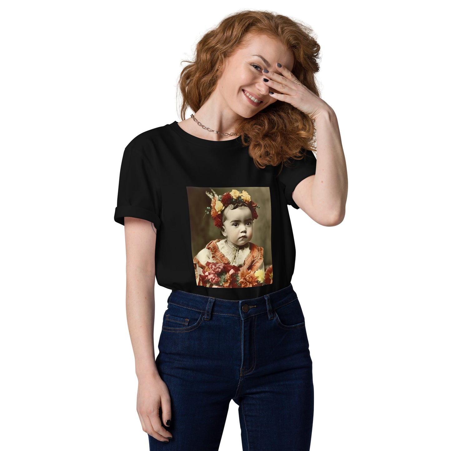 T-Shirt Unisex / Organic Cotton / Portrait Magdalena Frida I