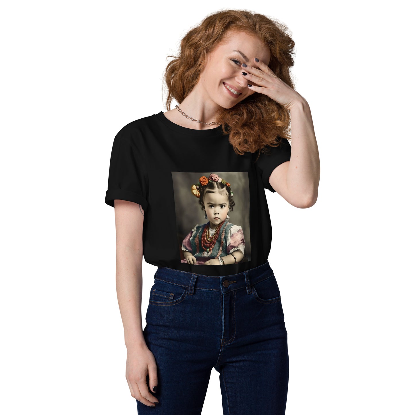 T-Shirt Unisex / Organic Cotton / Portrait Magdalena Frida VIII