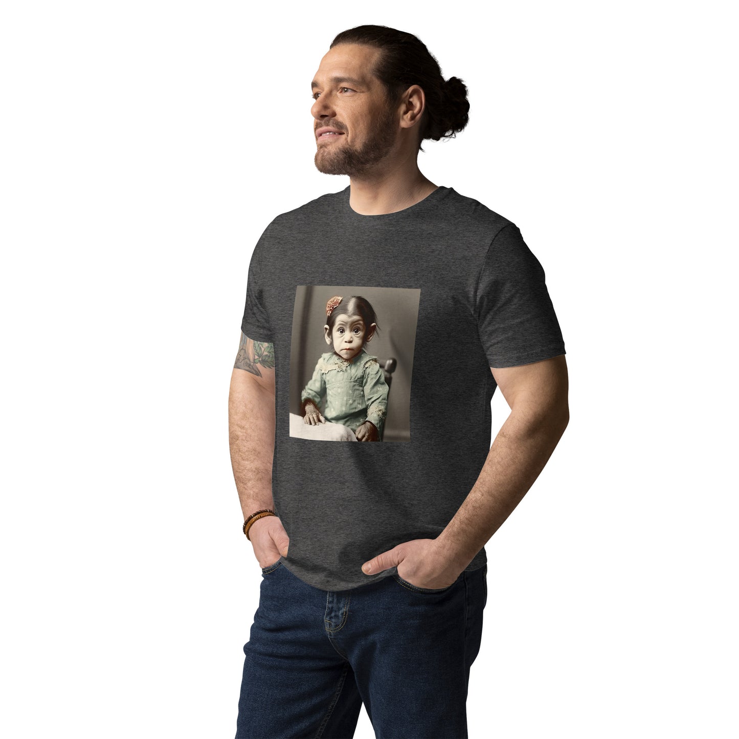 T-Shirt Unisex / Organic Cotton / Portrait Lucy Dinkinesh I