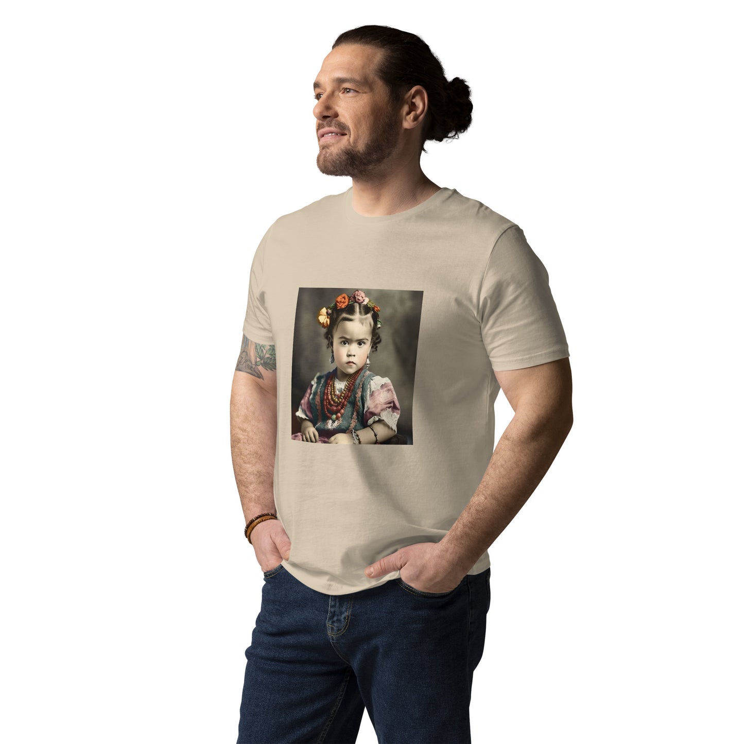 T-Shirt Unisex / Organic Cotton / Portrait Magdalena Frida VIII