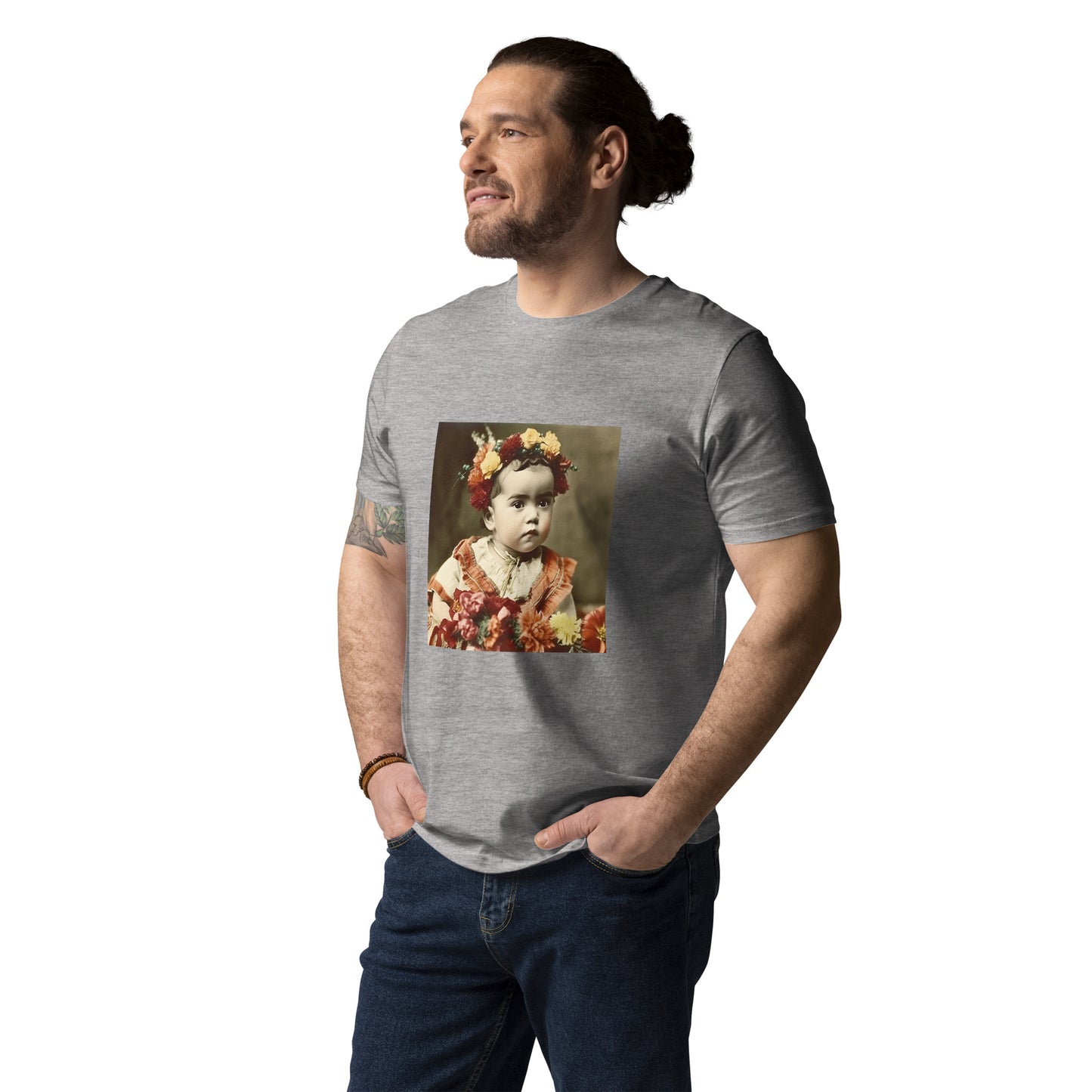 T-Shirt Unisex / Organic Cotton / Portrait Magdalena Frida I