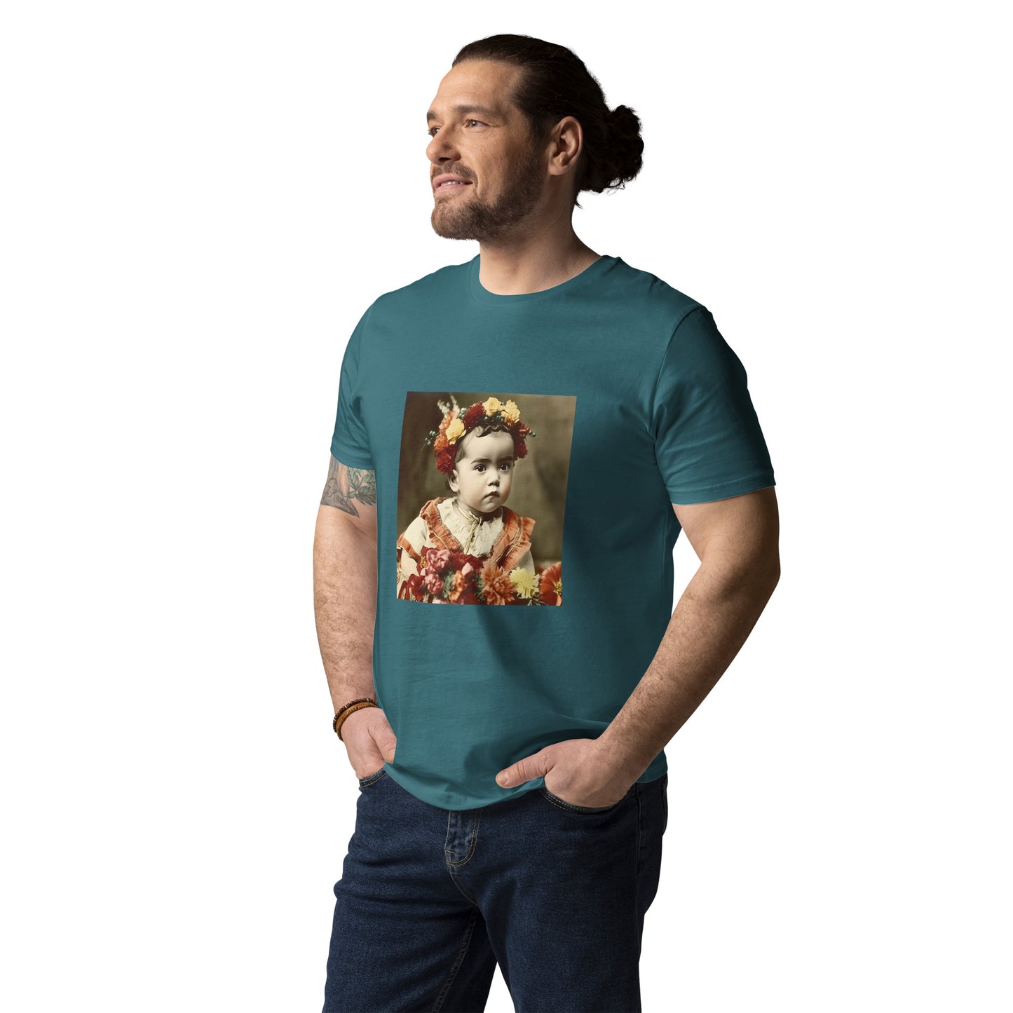 T-Shirt Unisex / Organic Cotton / Portrait Magdalena Frida I