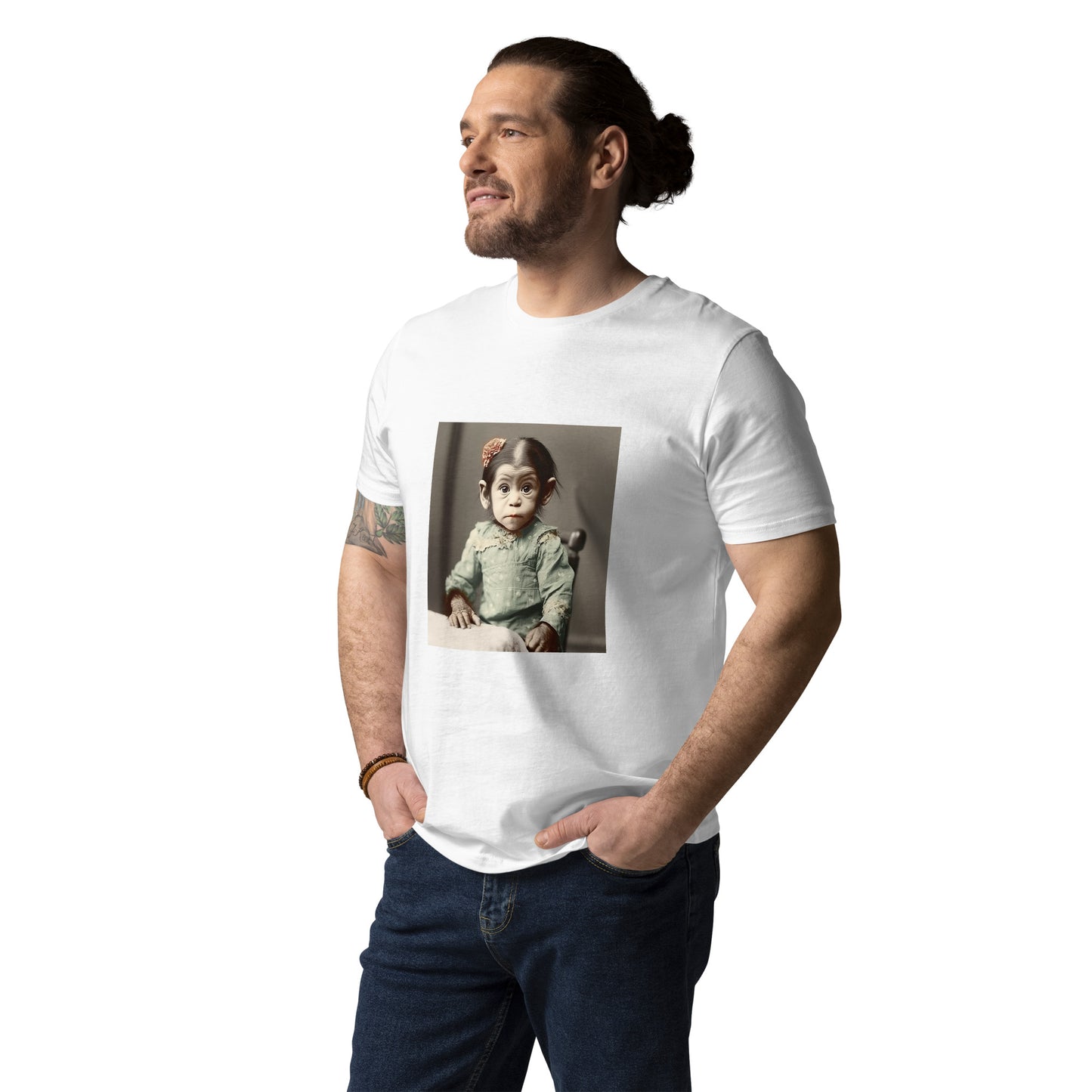 T-Shirt Unisex / Organic Cotton / Portrait Lucy Dinkinesh I