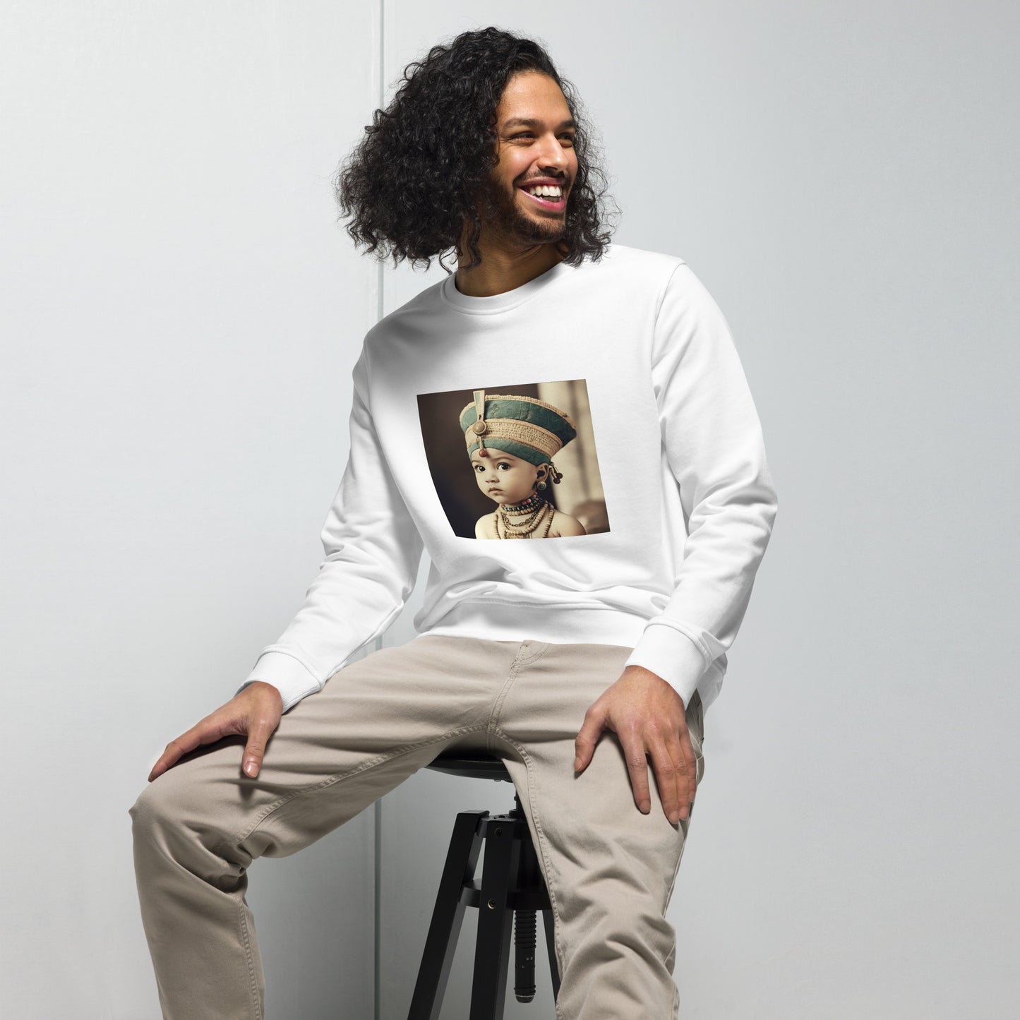 Sweatshirt Unisex / Organic Cotton / Portrait Nefertiti Neferneferuaten I