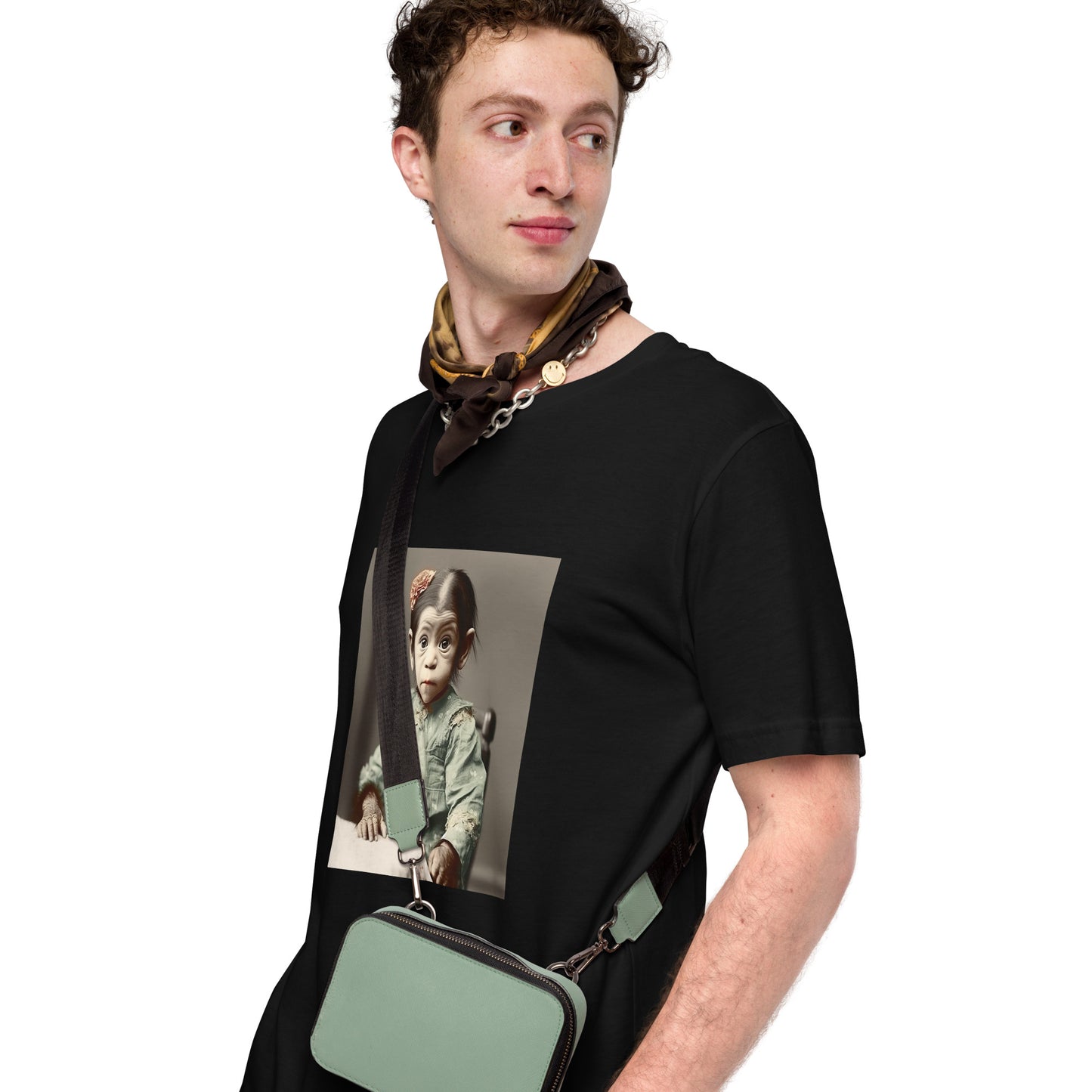 T-Shirt Unisex / Airlume Cotton / Portrait Lucy Dinkinesh I