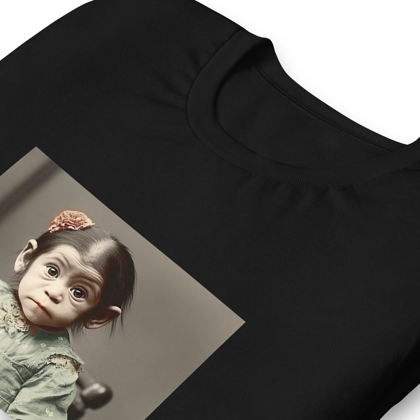 T-Shirt Unisex / Airlume Cotton / Portrait Lucy Dinkinesh I